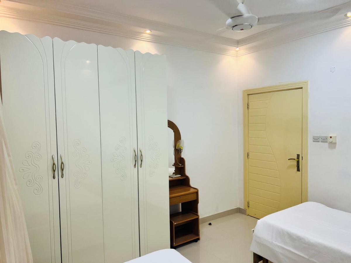 Al Tharya Furnished Apartments Awqad Bayt Fadil Extérieur photo